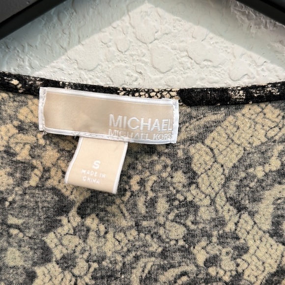 Michael Kors Black And Beige Floral Top In Size Small - Picture 7 of 10